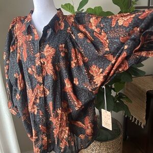 Elegant Floral Women's Button Down Shirt
